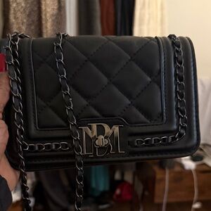 Elegant Black Quilted Badgley Mischa Chain Bag